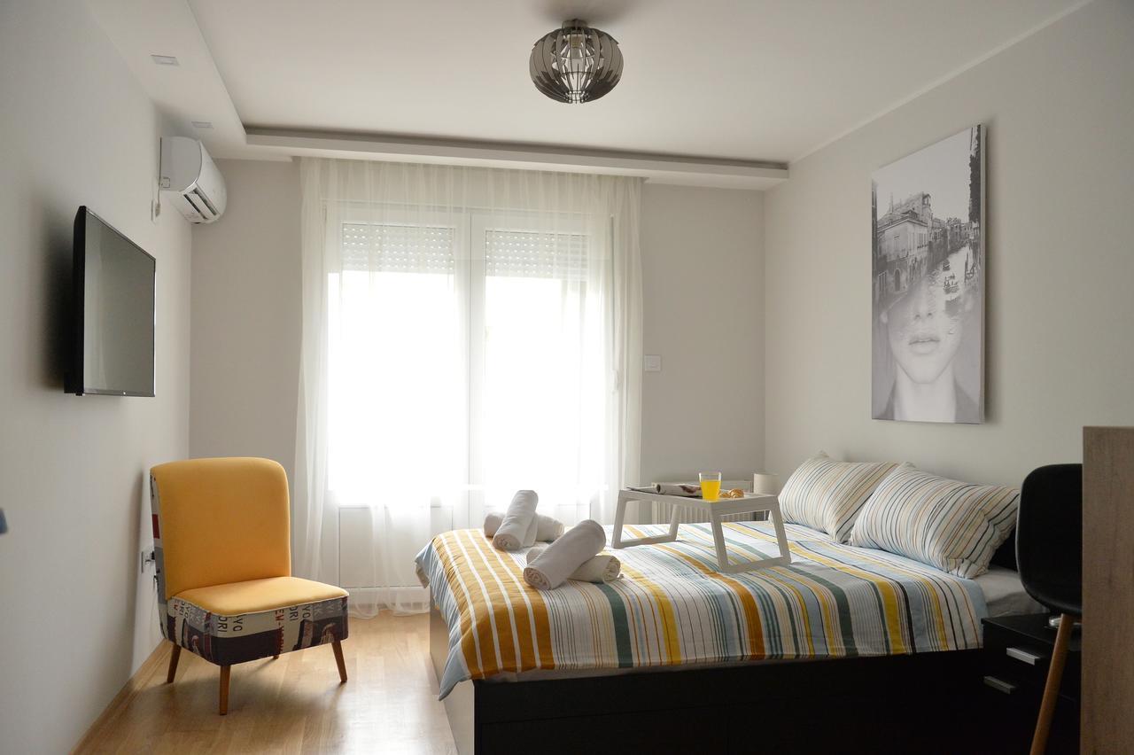 Apartment Pleasure Novi Sad Eksteriør billede