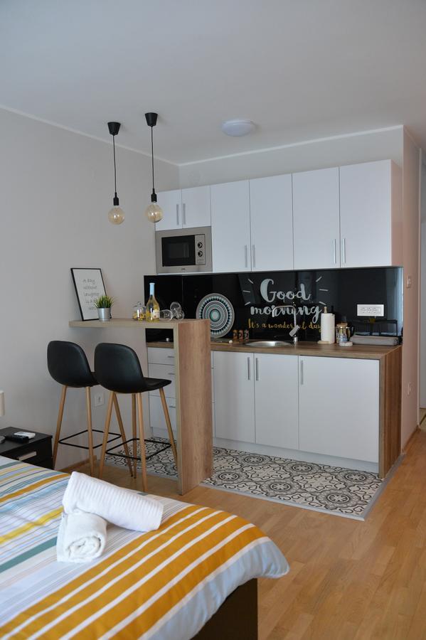Apartment Pleasure Novi Sad Eksteriør billede